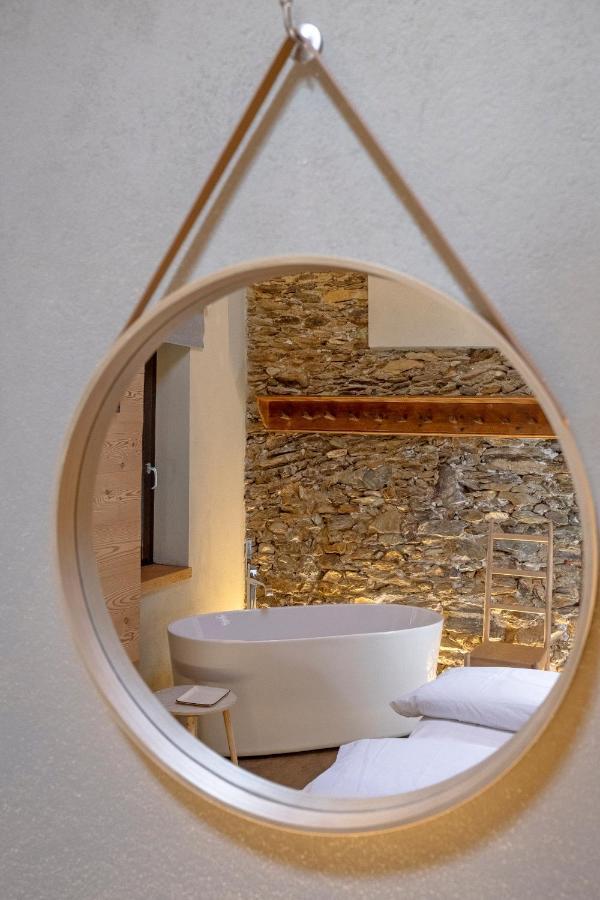 Bed and Breakfast L'Ozio Creativo Castelnuovo Nigra Esterno foto