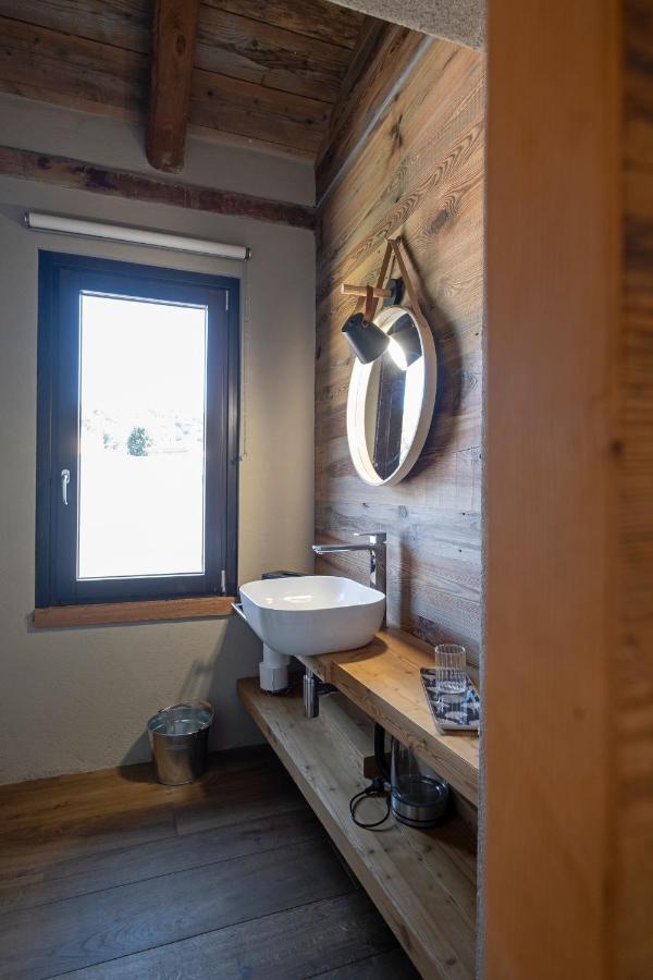 Bed and Breakfast L'Ozio Creativo Castelnuovo Nigra Esterno foto